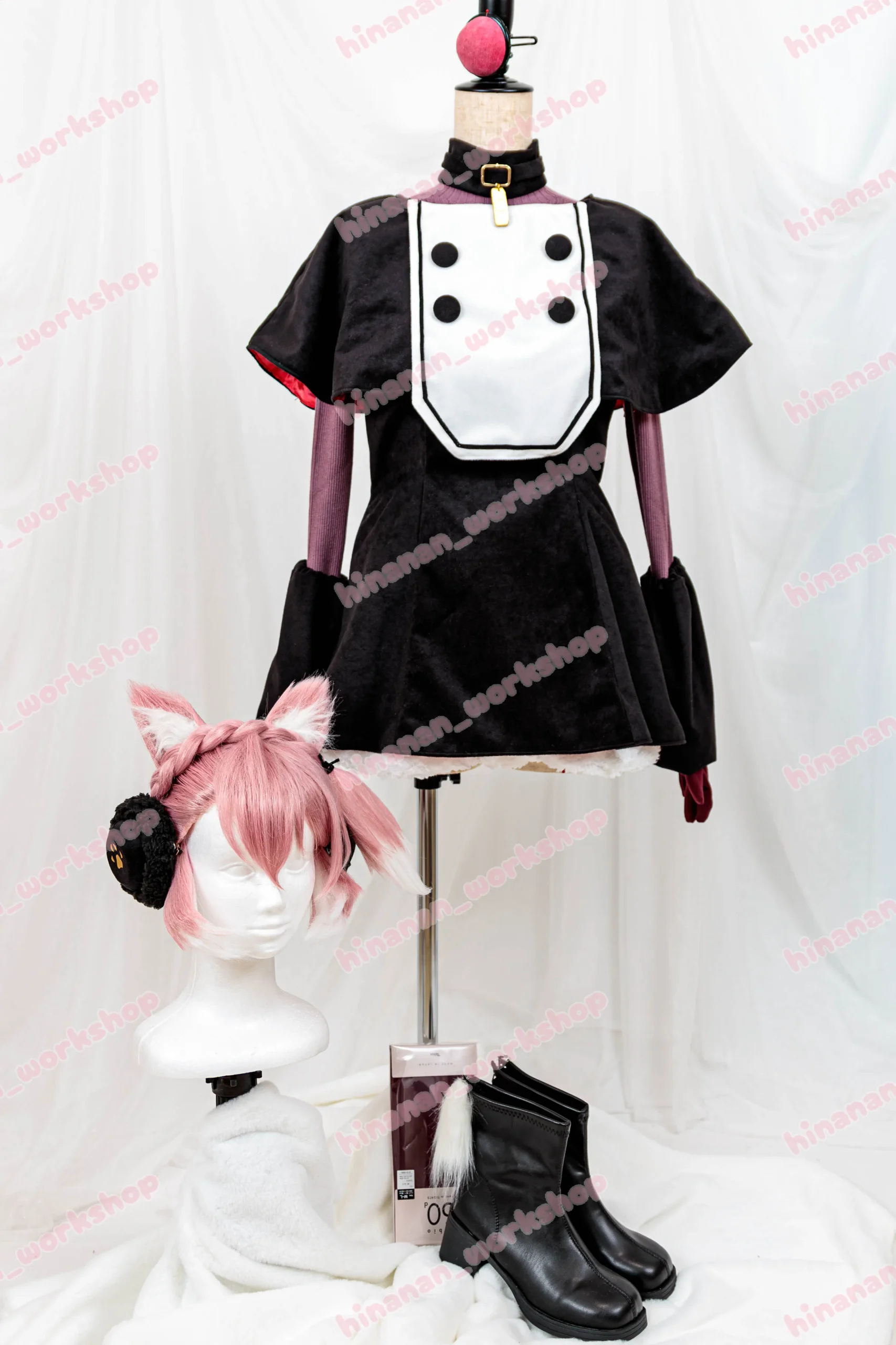 モフモフ黒ワンピ衣装全体画像